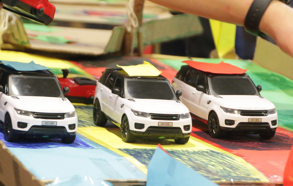 Miniture Jeeps on a track