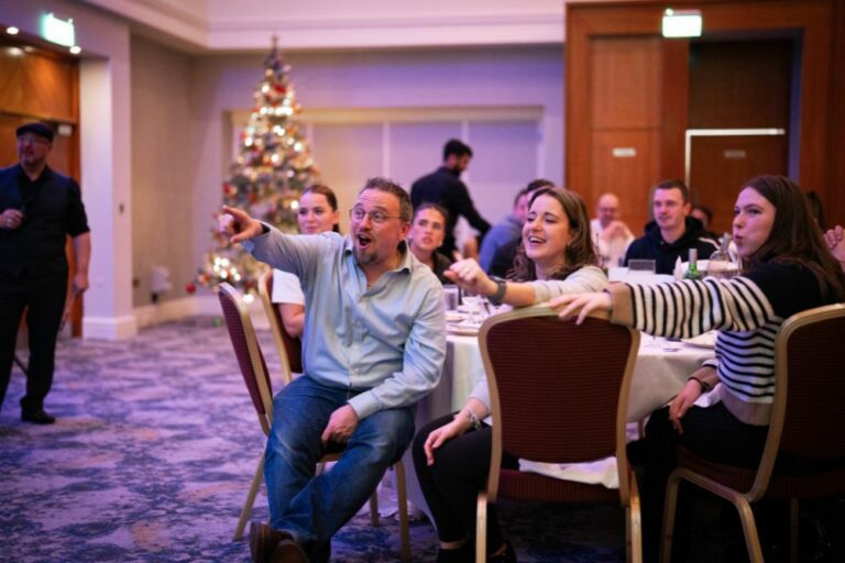 christmas-part-ideas-Race-Night