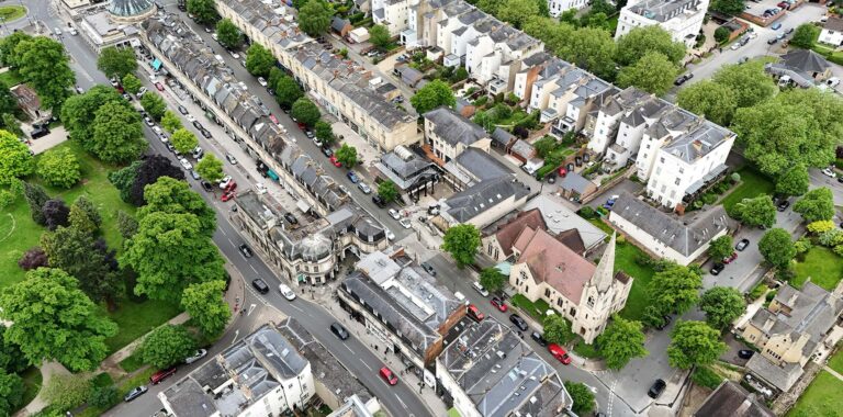 Cheltenham_Section_Image-min