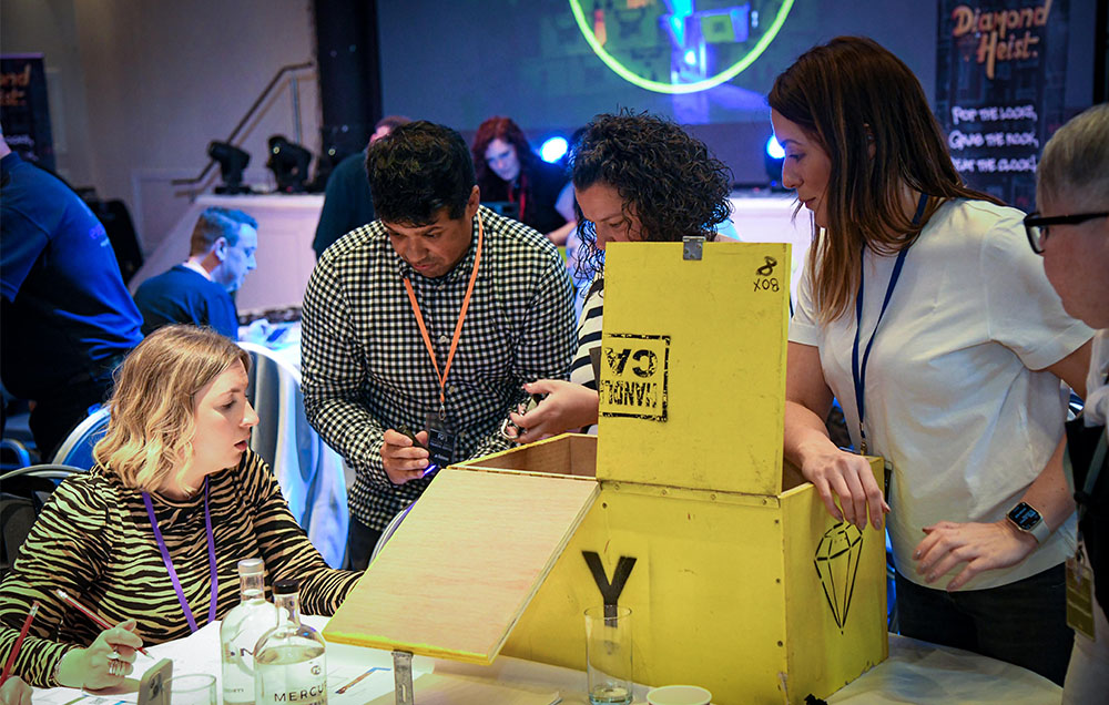 Diamond heaist indoor mobile tabletop escape room